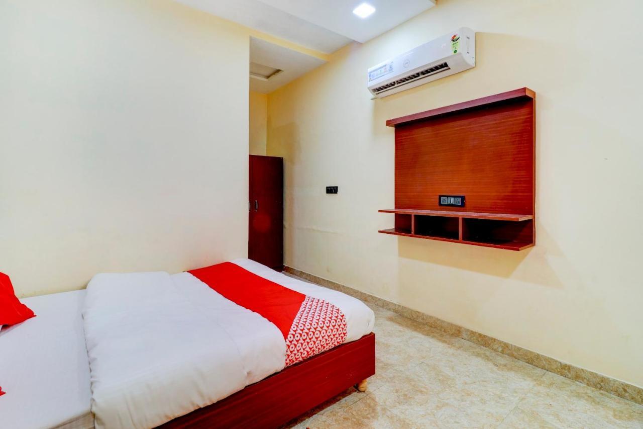 Oyo Flagship 73009 Hotel City Inn Dayal Bagh Ngoại thất bức ảnh