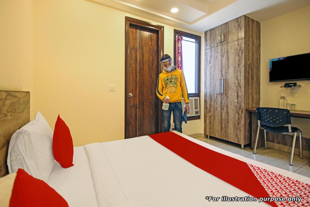 Oyo Flagship 73009 Hotel City Inn Dayal Bagh Ngoại thất bức ảnh